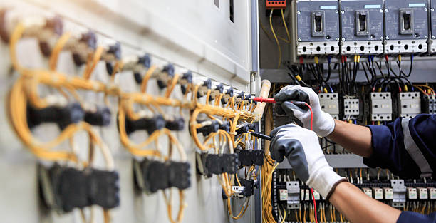 Professional Electrician technician working in Wilburton, OK